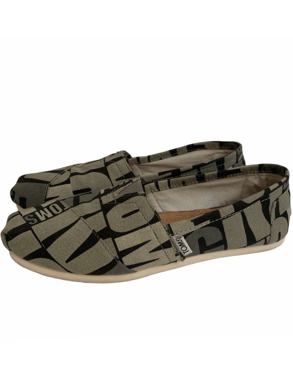 Toms women’s 6 slip on canvas printed comfortable breathable shoes walking